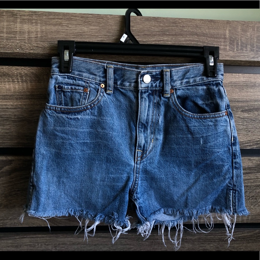 Gap Women Shorts